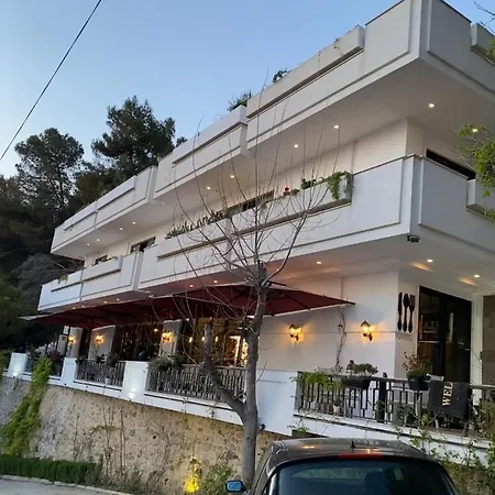 D Hotel-restaurant-private 4* Durres