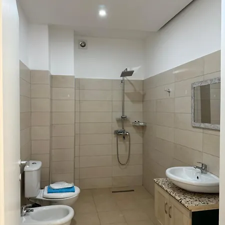 D Hotel-restaurant-private Hotel Durres