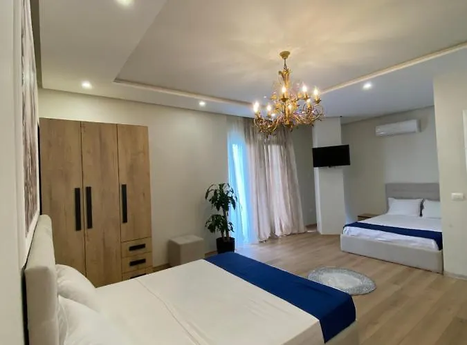 D Hotel-restaurant-private